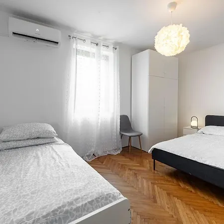 Apartment Zavrelije Bedroom Apartment *