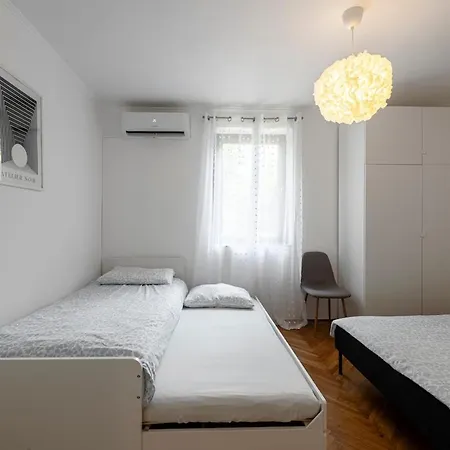 Apartment Zavrelije Bedroom Apartment