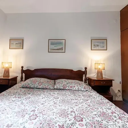 Apartamento Apartment Zavrelije Bedroom Apartment *