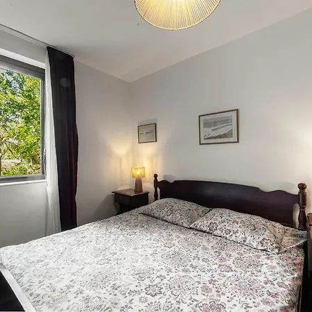 Apartamento Apartment Zavrelije Bedroom Apartment Mlini